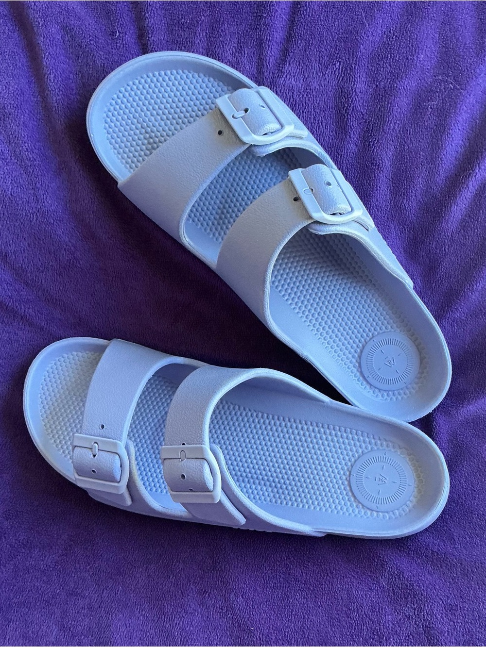 totes Lavender Double-Buckle Slide Sandals Women’s Size 10 NWOT